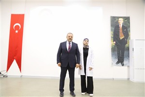 ASÜ Veteriner Fakültesinde 43 öğrenci beyaz önlük heyecanı yaşadı